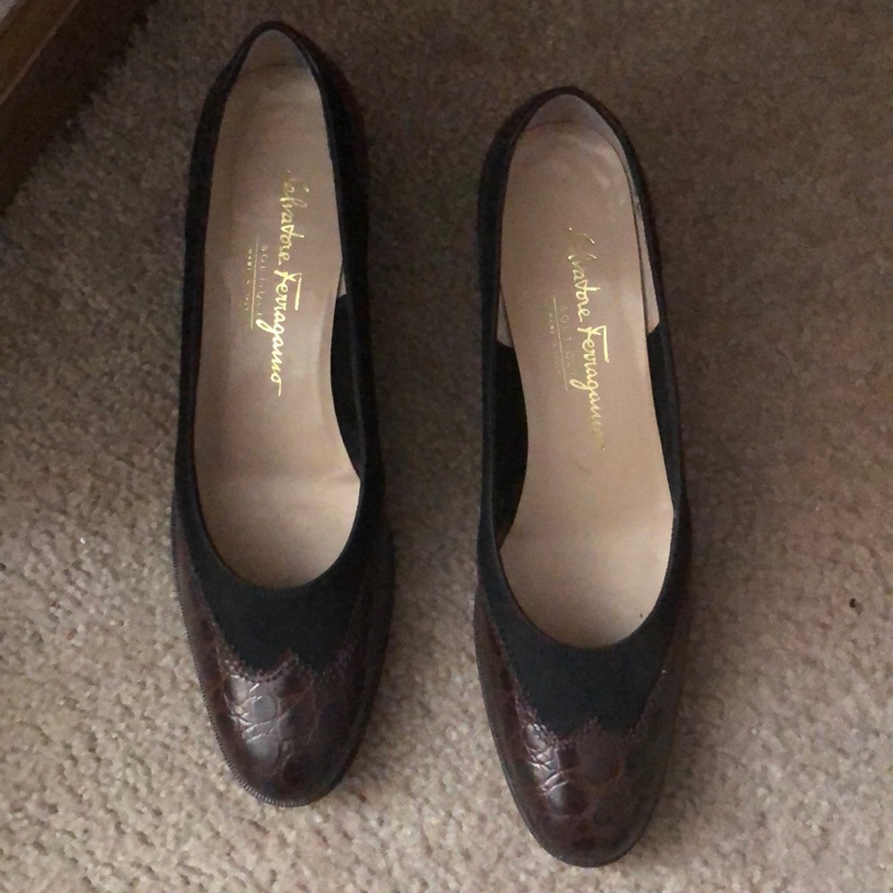 Shoes - Picture 3 of 5